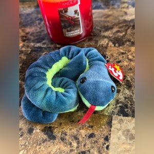 🐍 TY Beanie Babies Hissy the Snake Plush Original Heart Tag
